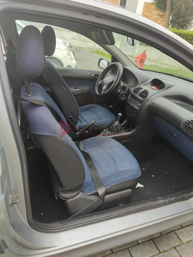 PEUGEOT 206 2
