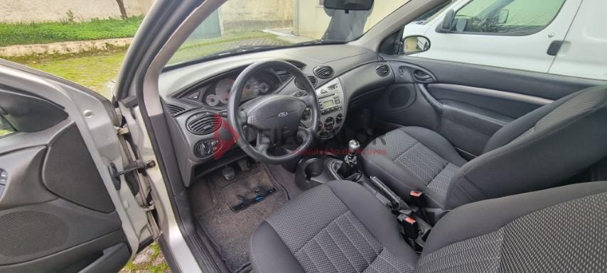 Ford Focus 1.8 TDdi Van 10
