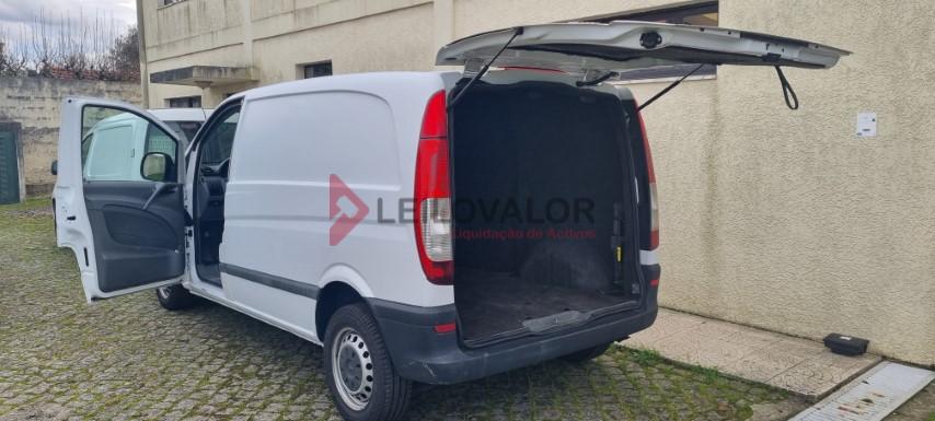 Mercedes-Benz Vito 111 CDI 9