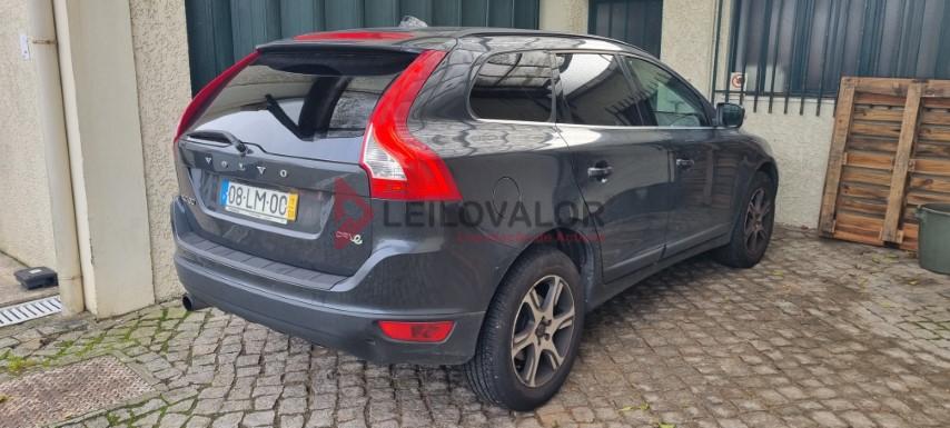 Volvo XC60 D3 DRIVe 9