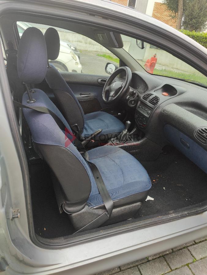 PEUGEOT 206 2